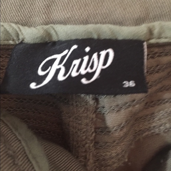 Khaki Green Washed Denim Short - Picture 3 of 3